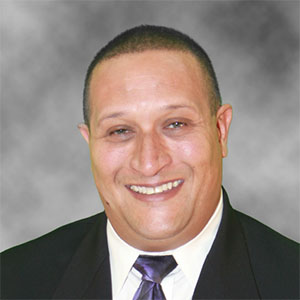 Instructor Mike Earl